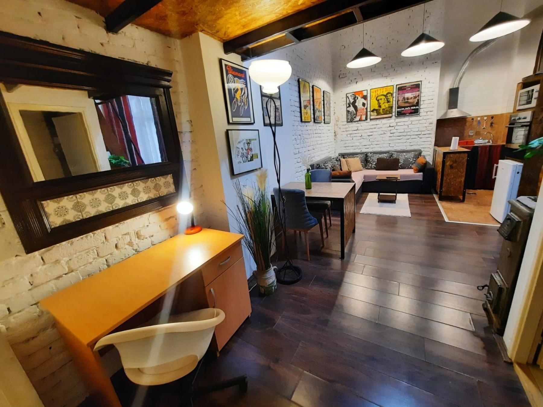Apartamento Authentic Belgrade Centre - Split Level Loft With Patio In Courtyard Exterior foto