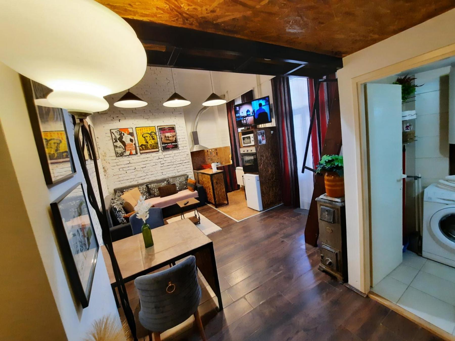 Apartamento Authentic Belgrade Centre - Split Level Loft With Patio In Courtyard Exterior foto