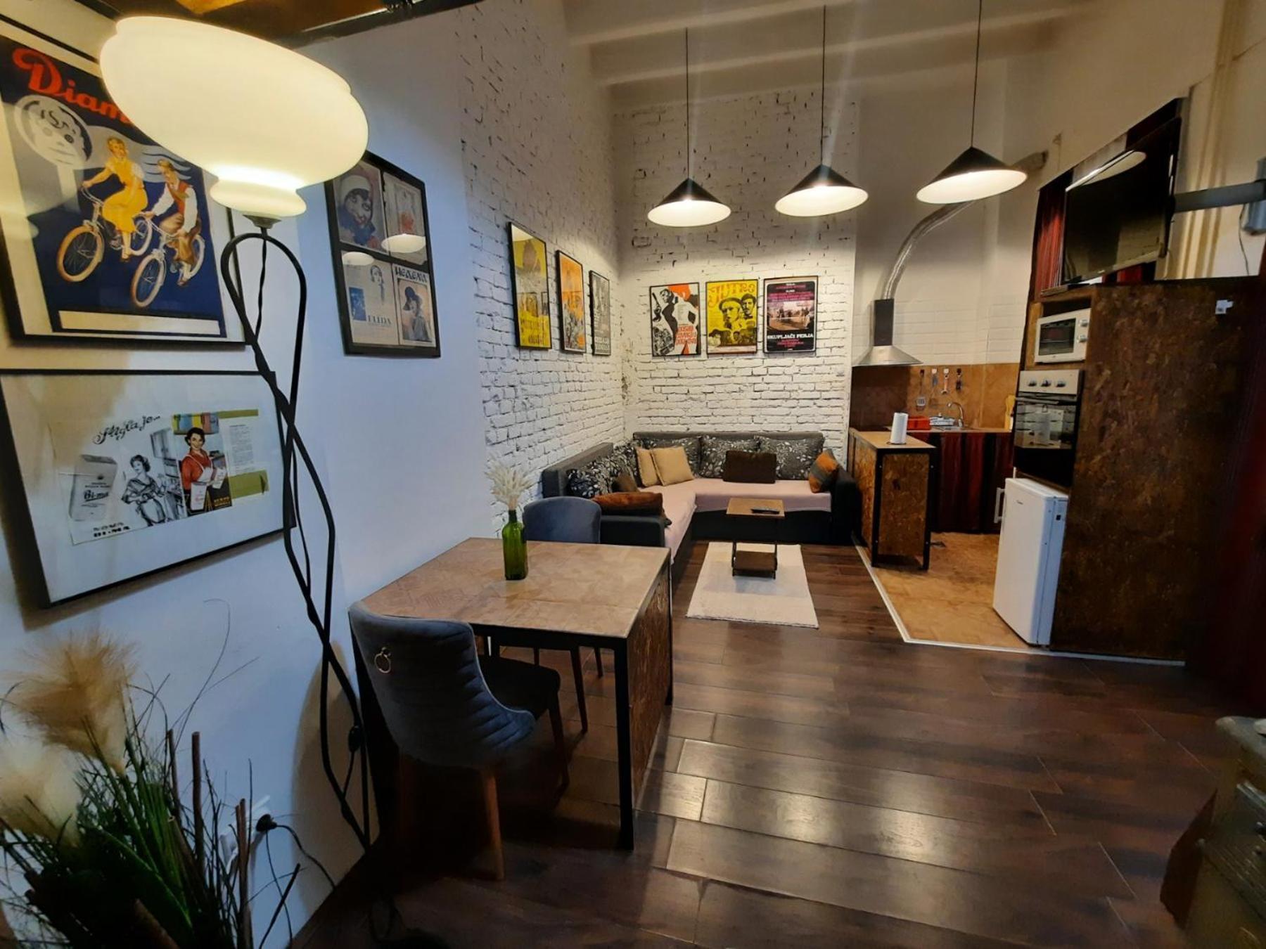 Apartamento Authentic Belgrade Centre - Split Level Loft With Patio In Courtyard Exterior foto