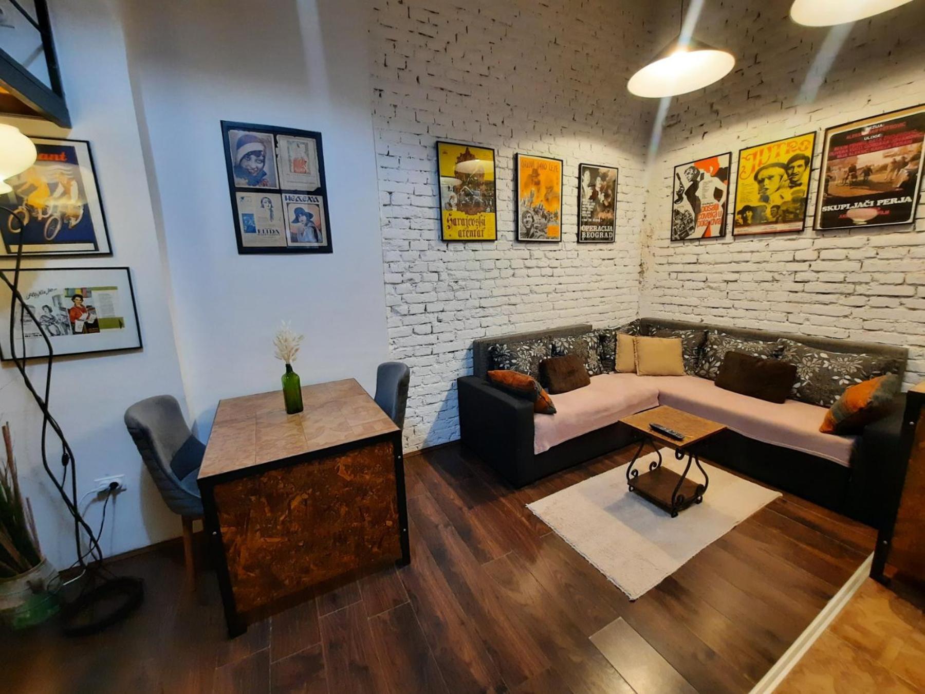 Apartamento Authentic Belgrade Centre - Split Level Loft With Patio In Courtyard Exterior foto