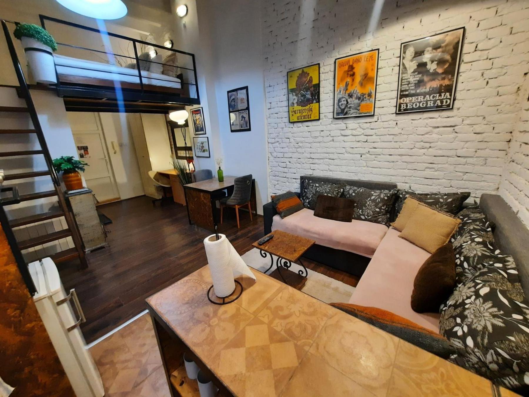 Apartamento Authentic Belgrade Centre - Split Level Loft With Patio In Courtyard Exterior foto